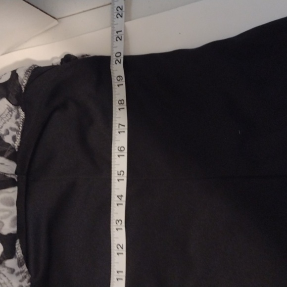 Tripp skull spaghetti strap shirt size 1 - Picture 7 of 12